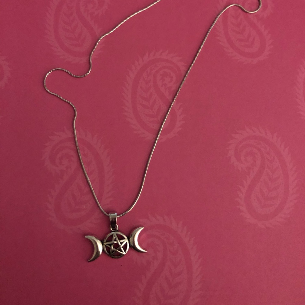 Triple moon pendant necklace